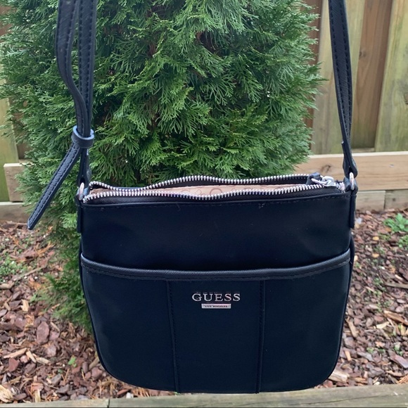 Guess | Bags | Guess Los Angeles Crossbody Bag | Poshmark